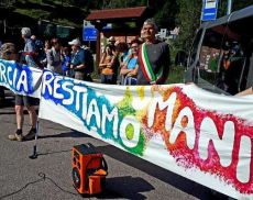 La marcia per la pace a Montalcino