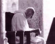 Padre Andrea Forest (foto: pagina Facebook Abbazia di Sant'Antimo)