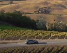 Immagine estratta dal video ufficiale Ferrari Purosangue 