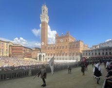 Arcieri di Montalcino al Palio di Siena