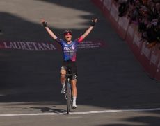 Arrivo Strade Bianche