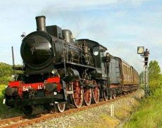 Il Treno Natura, la locomotiva a vapore che passa tutti gli anni nel Comune di Montalcino