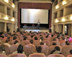 Studenti protagonisti al Teatro degli Astrusi