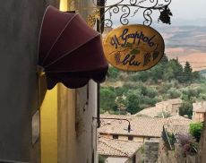 La Taverna del Grappolo Blu a Montalcino