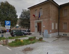 L'ingresso dell'Agrario e del Liceo Linguistico a Montalcino
