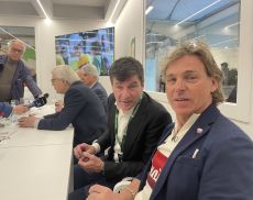 Gianni Bugno e Franco Rossi alla tavola rotonda di Vinitaly dedicata all'enoturismo