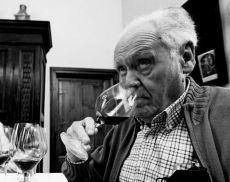 Giulio Gambelli, poggibonsese, dedicò tutta la sua vita al vino toscano e al Sangiovese